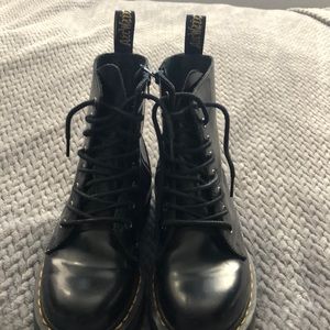Ladies black Dr. Martens
